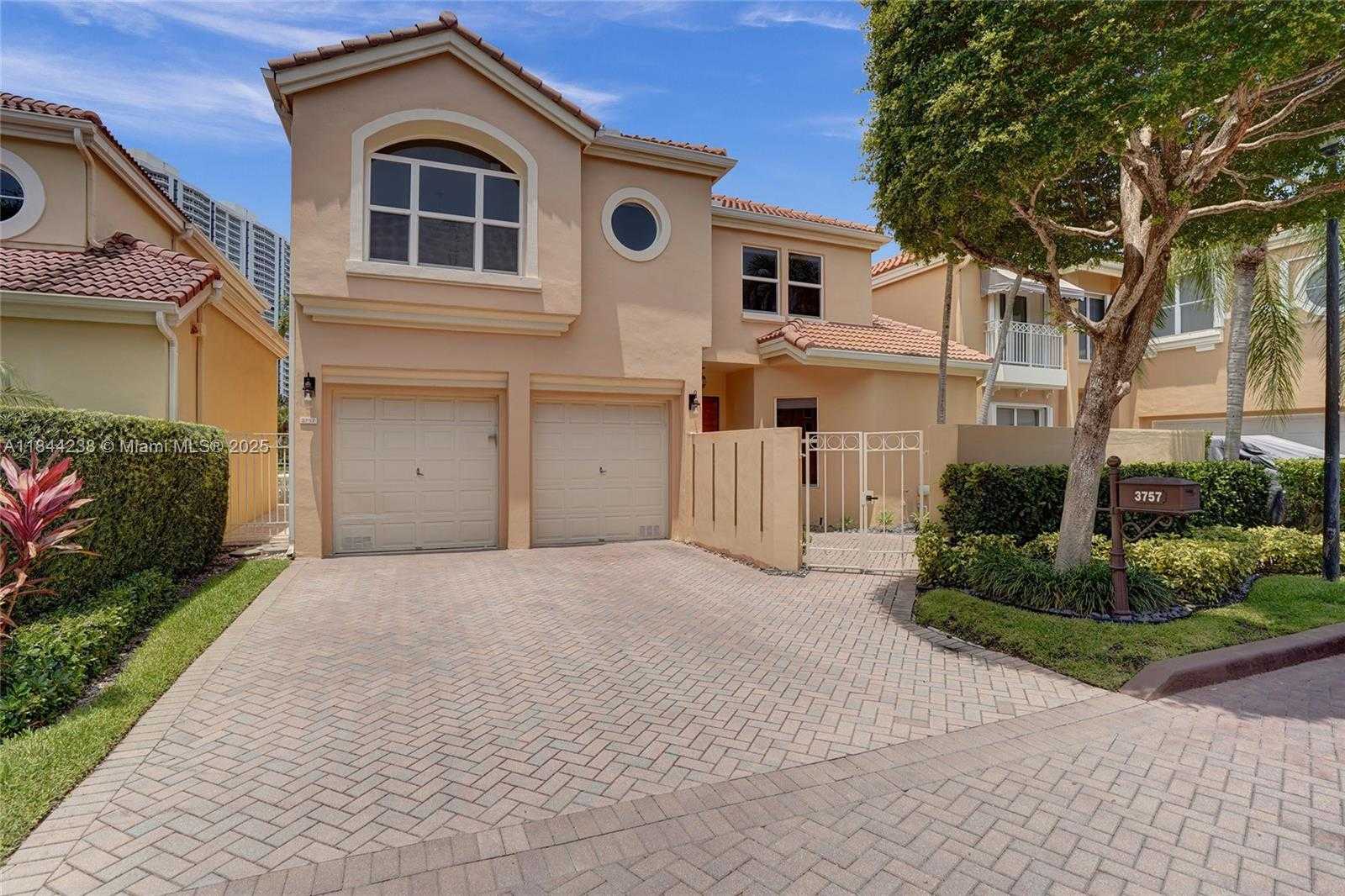 Small Image of 3757 NORTH EAST 208TH TE, Aventura Number 57