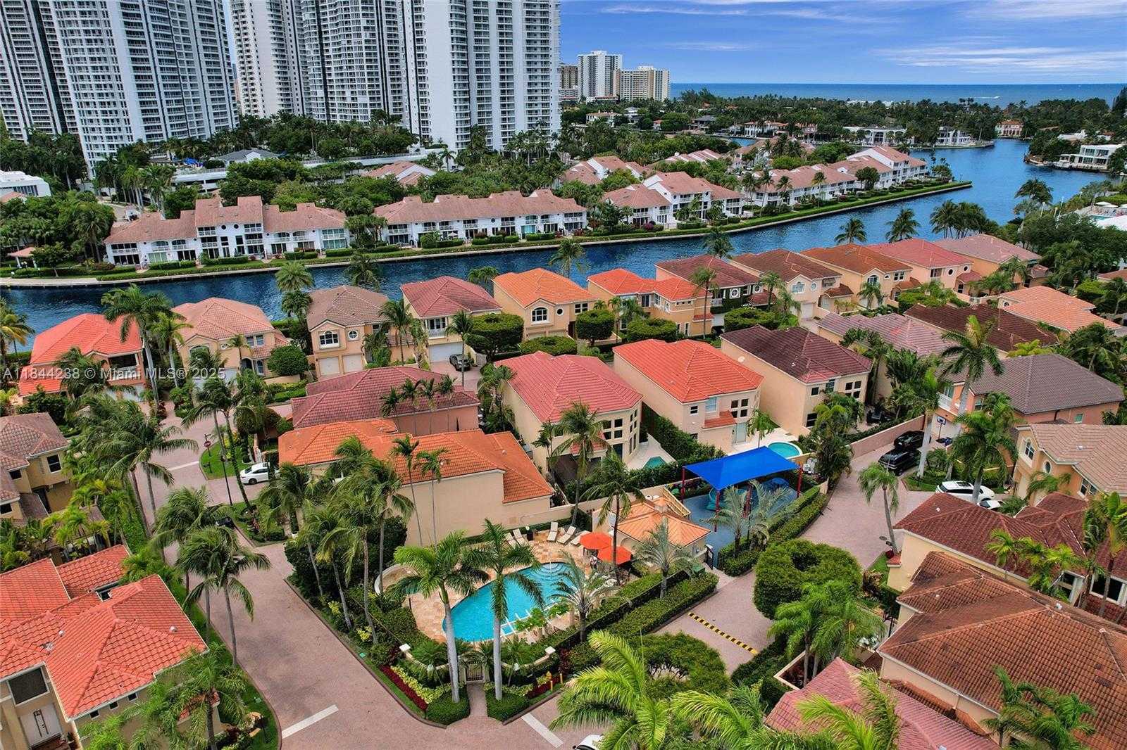 Small Image of 3757 NORTH EAST 208TH TE, Aventura Number 74