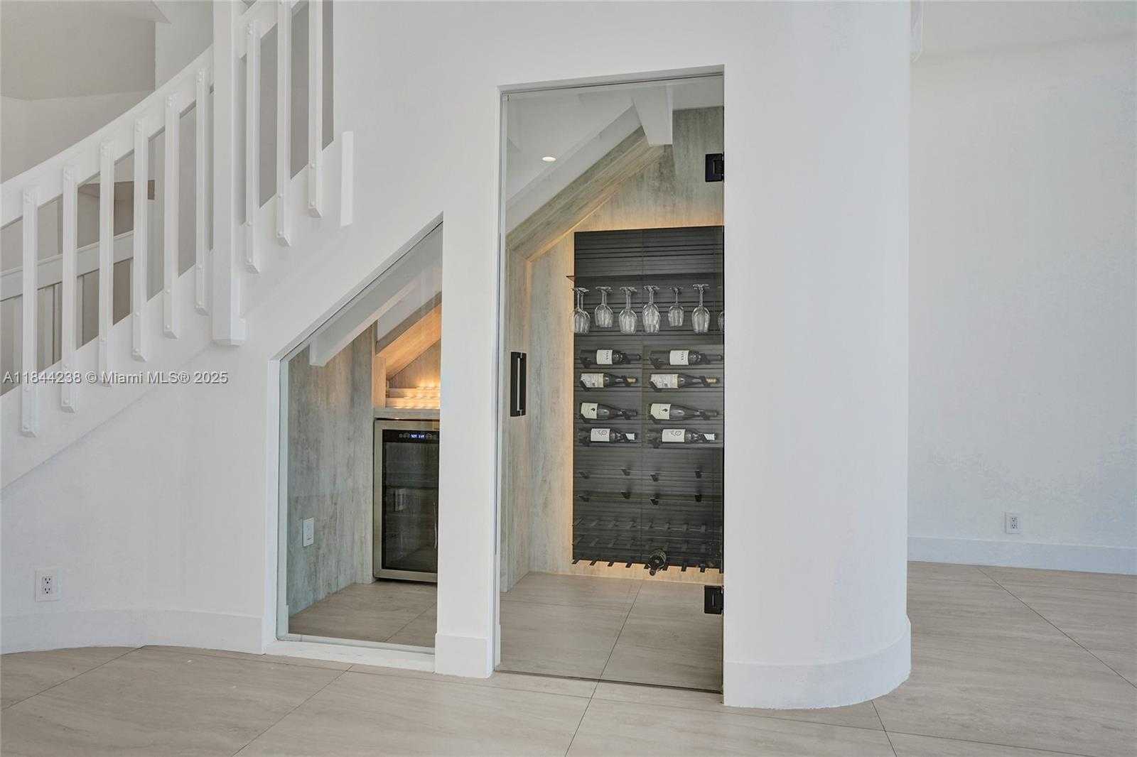 Small Image of 3757 NORTH EAST 208TH TE, Aventura Number 8