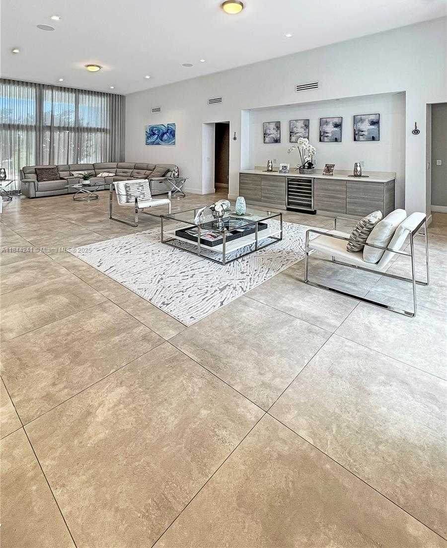 Small Image of 16640 SUNSET WAY, Weston Number 10