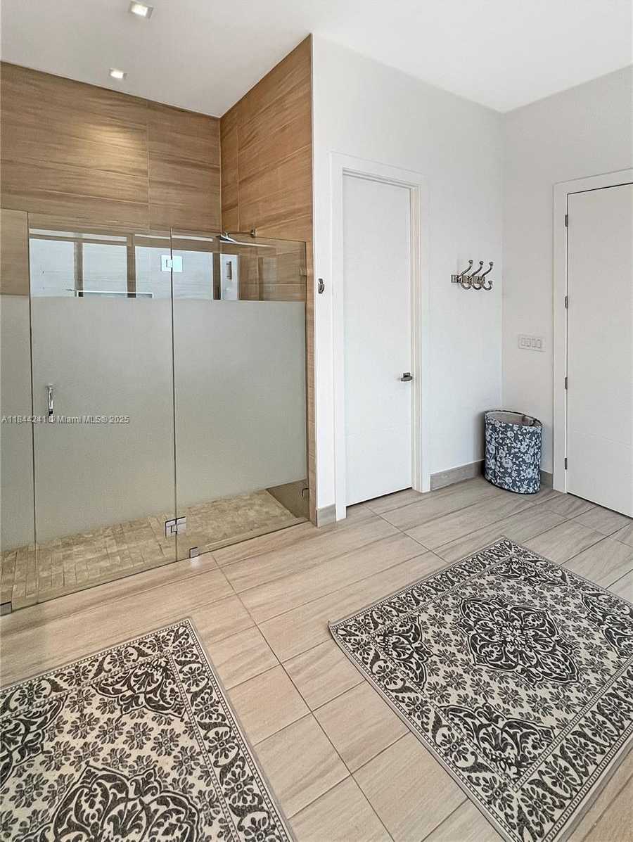Small Image of 16640 SUNSET WAY, Weston Number 20