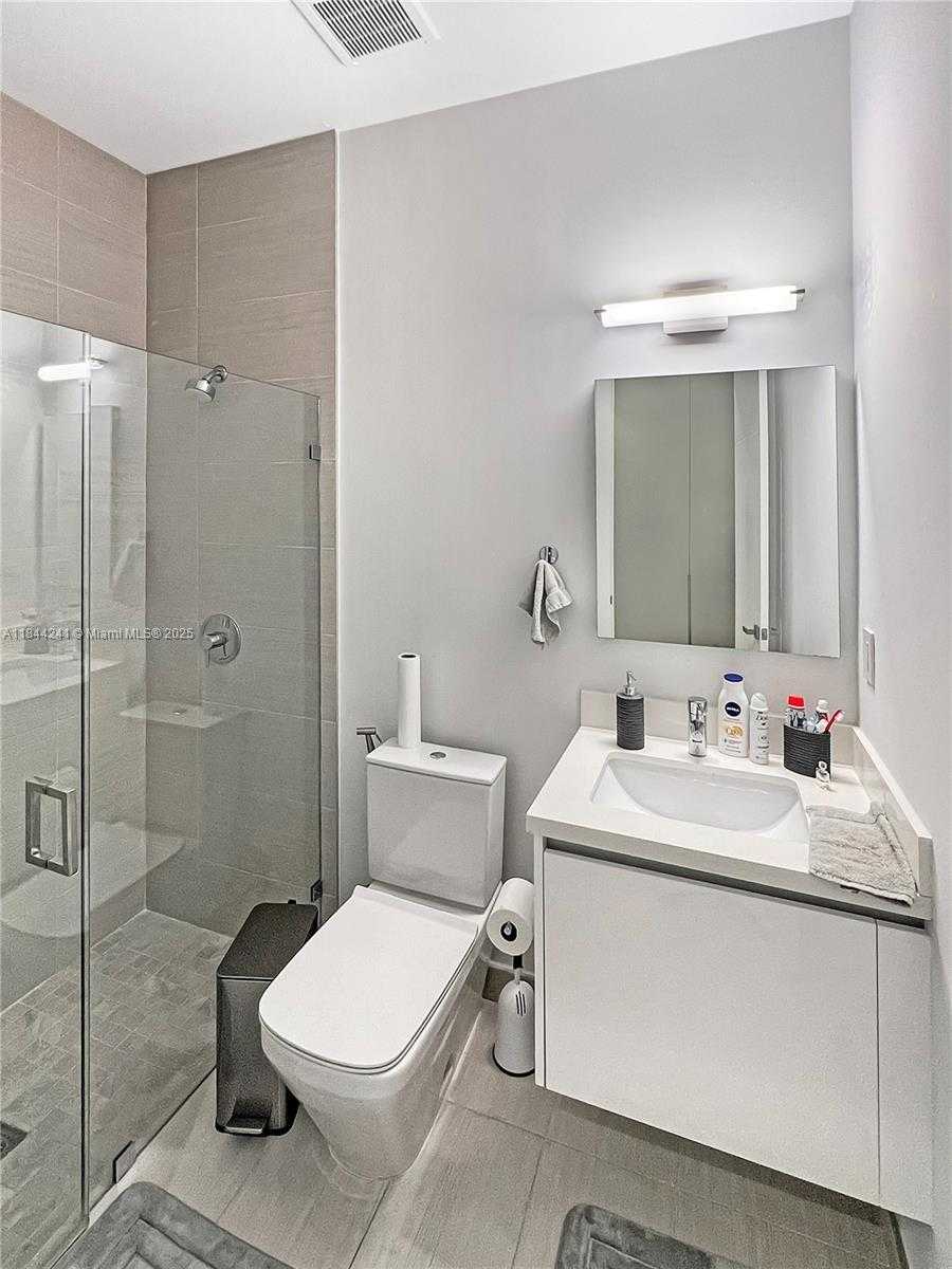 Small Image of 16640 SUNSET WAY, Weston Number 26