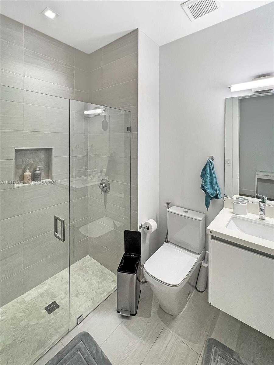Small Image of 16640 SUNSET WAY, Weston Number 28