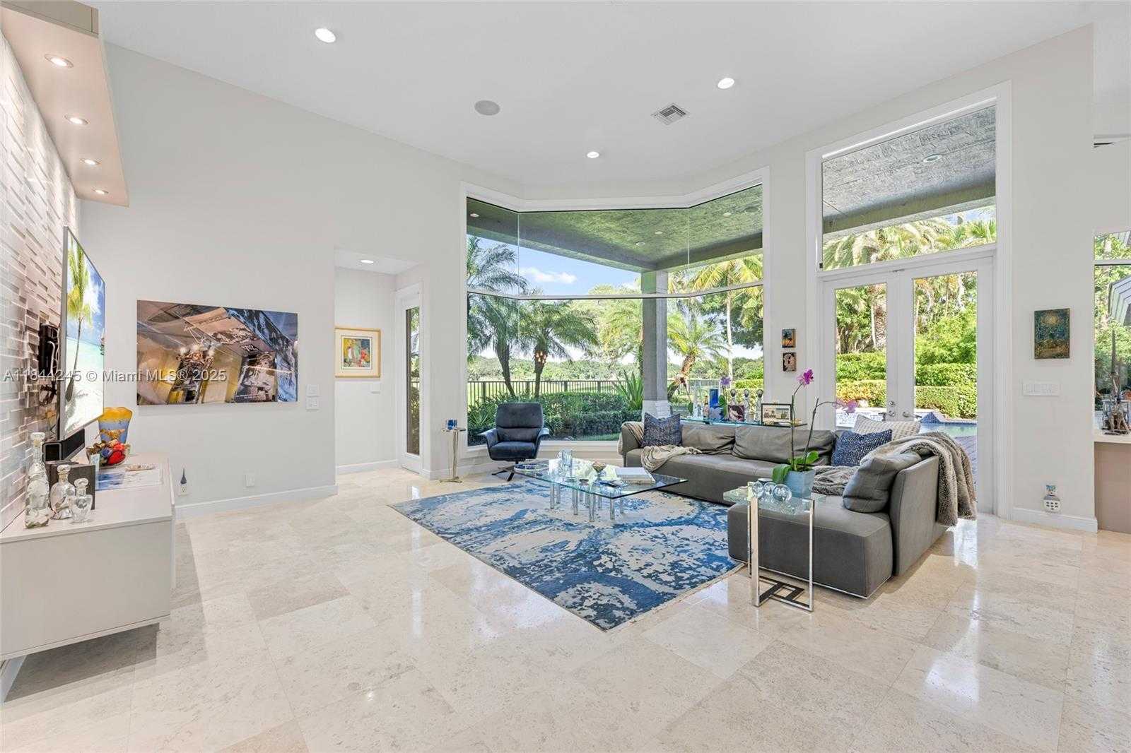 Small Image of 2508 PRINCETON CT, Weston Number 11