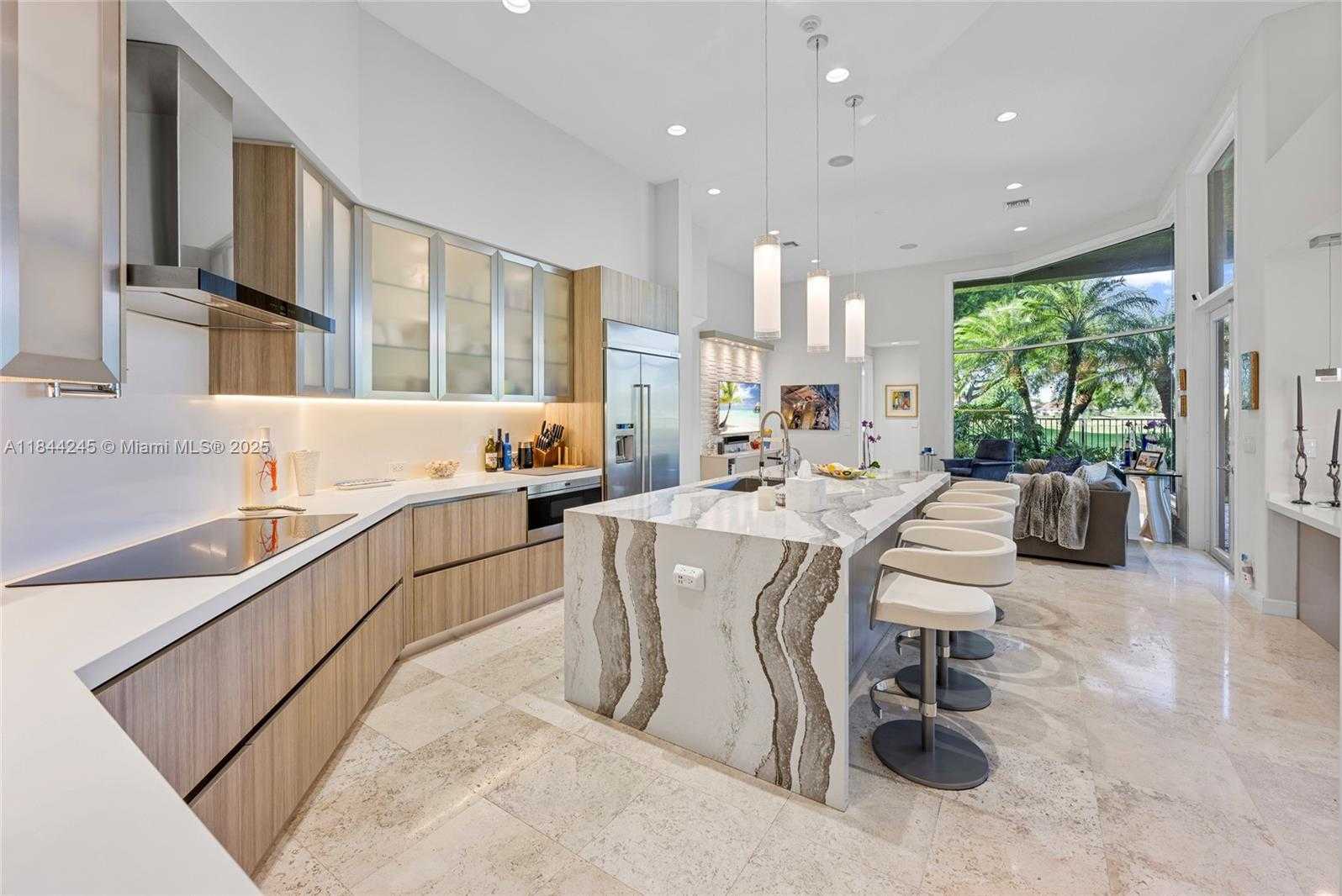 Small Image of 2508 PRINCETON CT, Weston Number 4