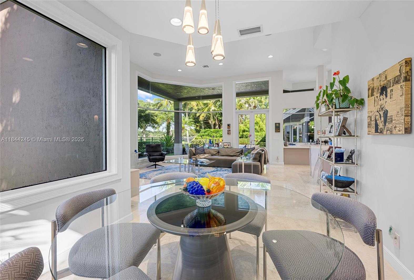 Small Image of 2508 PRINCETON CT, Weston Number 9