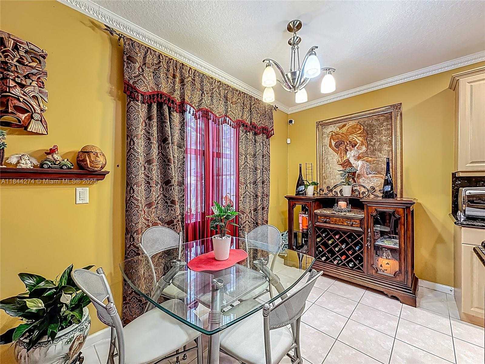 Small Image of 15540 SOUTH WEST 49TH CT, Miramar Number 27