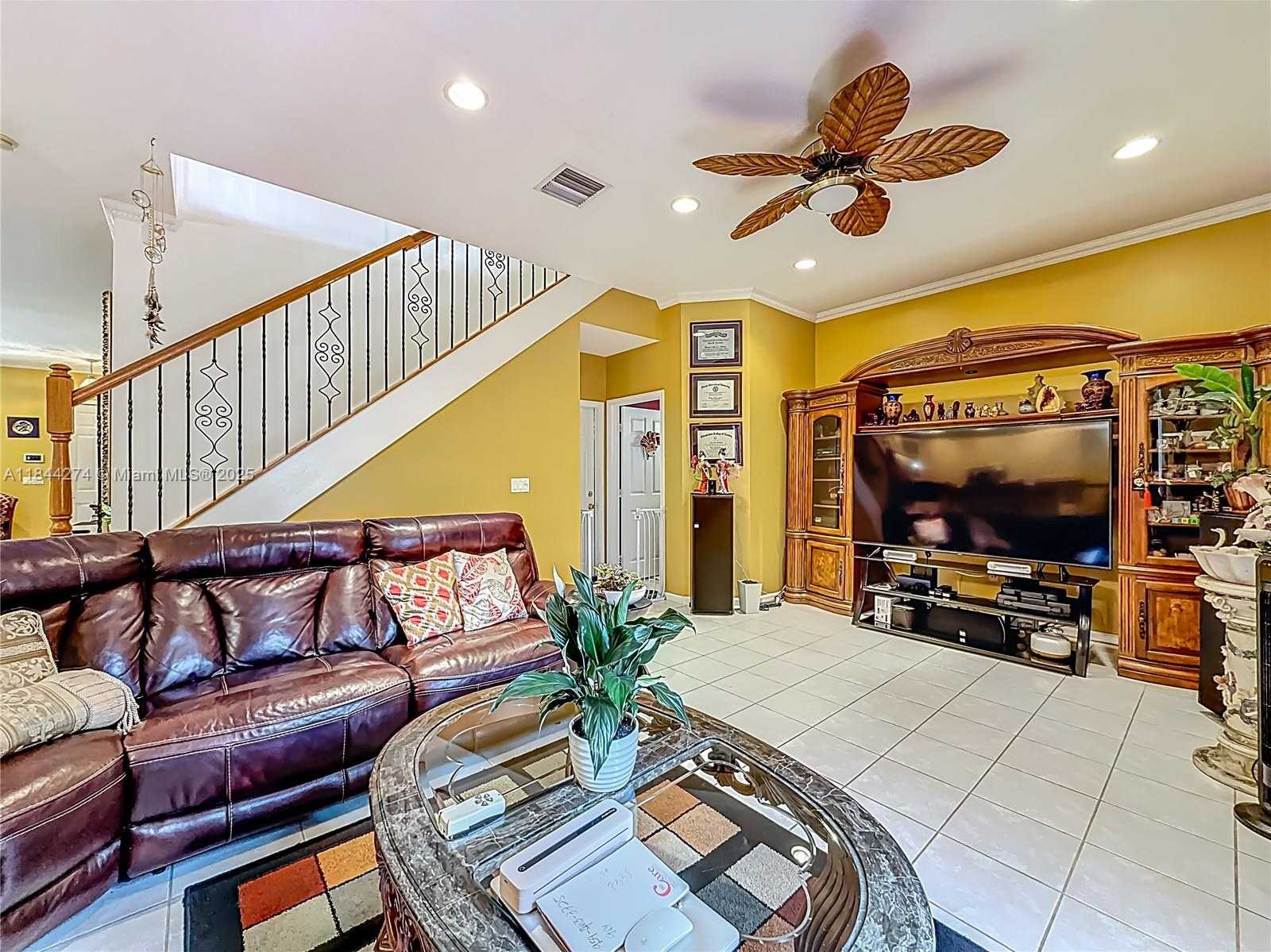 Small Image of 15540 SOUTH WEST 49TH CT, Miramar Number 30