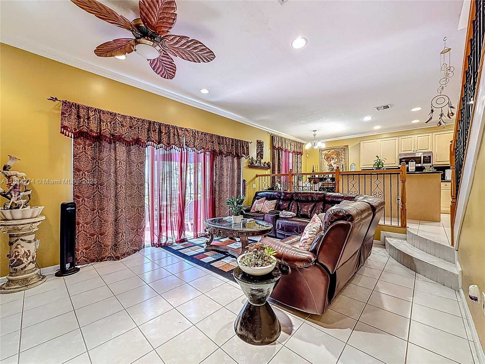 Small Image of 15540 SOUTH WEST 49TH CT, Miramar Number 32