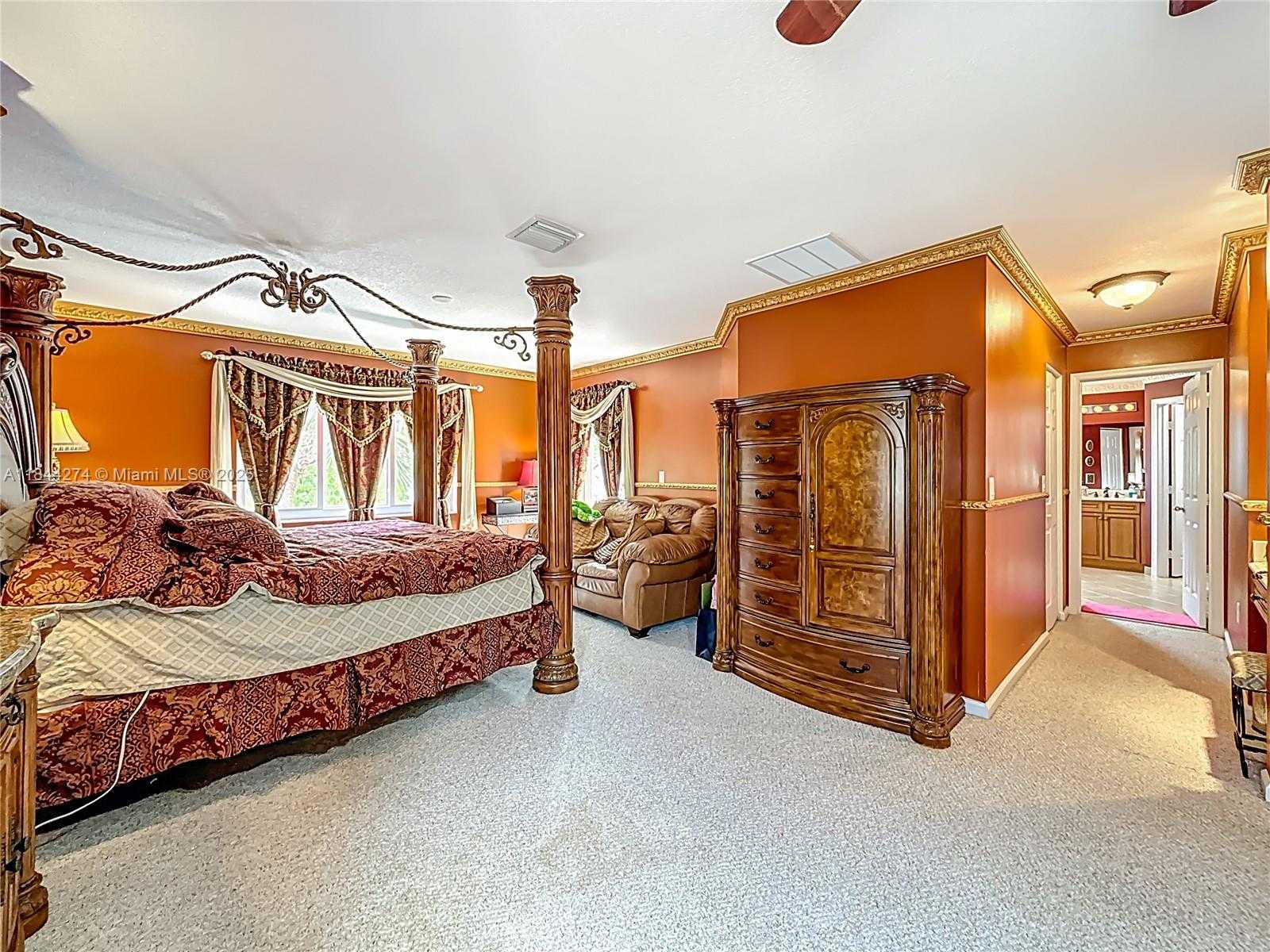 Small Image of 15540 SOUTH WEST 49TH CT, Miramar Number 33