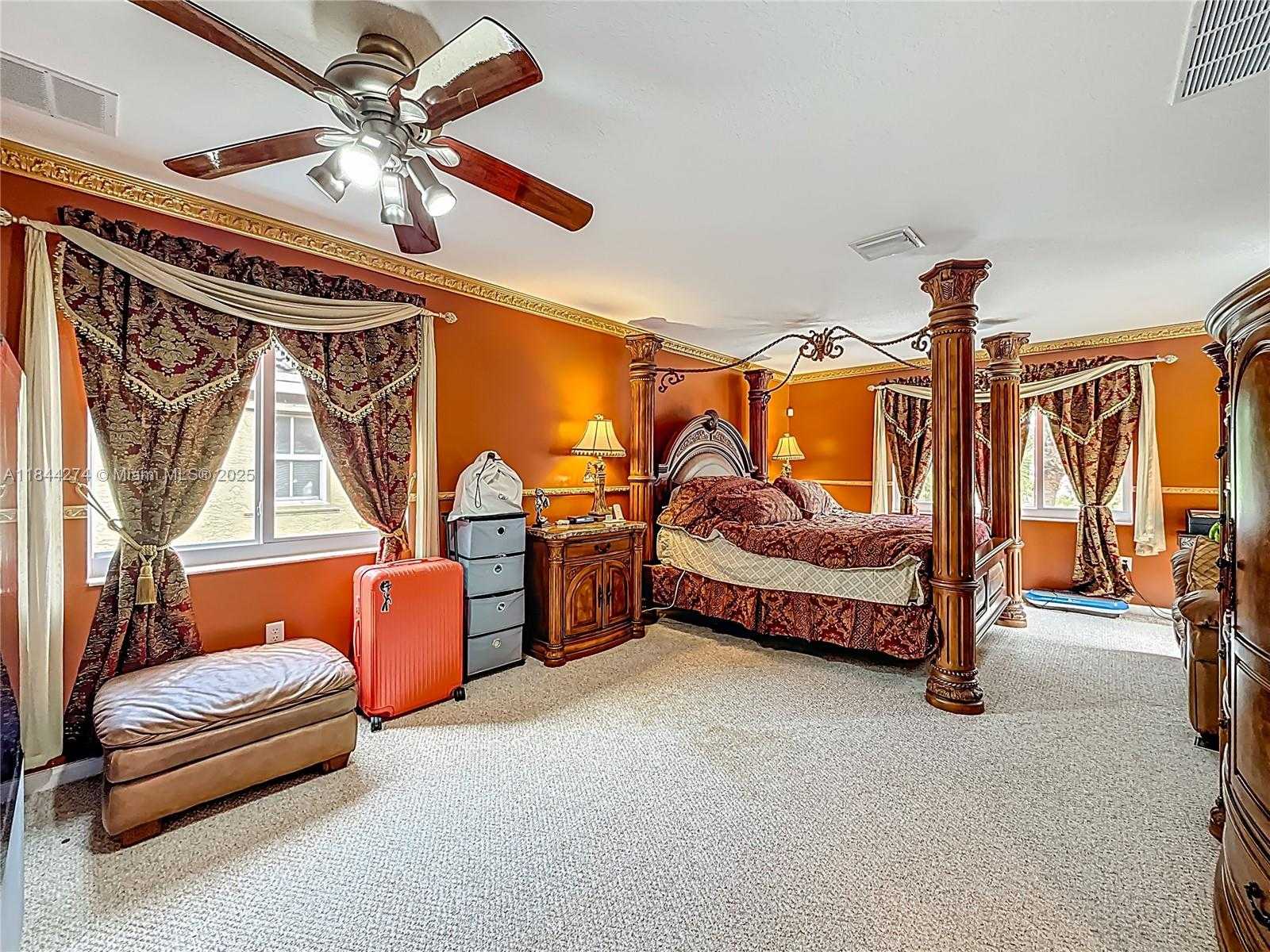 Small Image of 15540 SOUTH WEST 49TH CT, Miramar Number 34