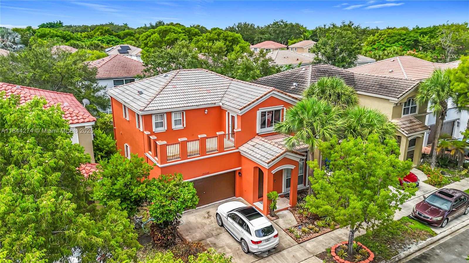 Small Image of 15540 SOUTH WEST 49TH CT, Miramar Number 4