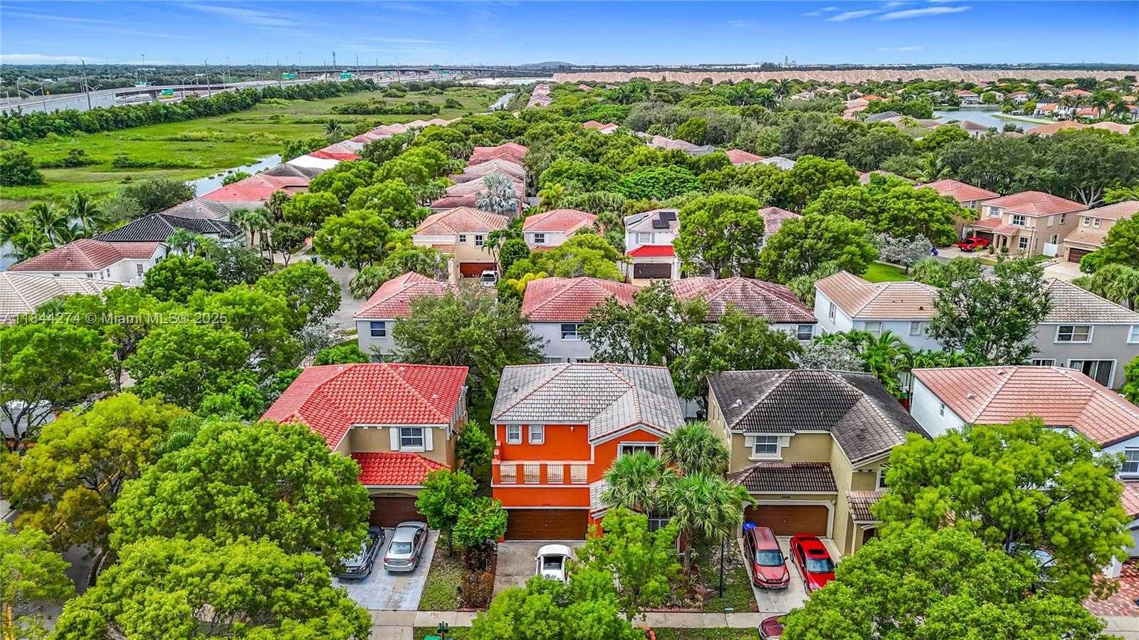 Small Image of 15540 SOUTH WEST 49TH CT, Miramar Number 66