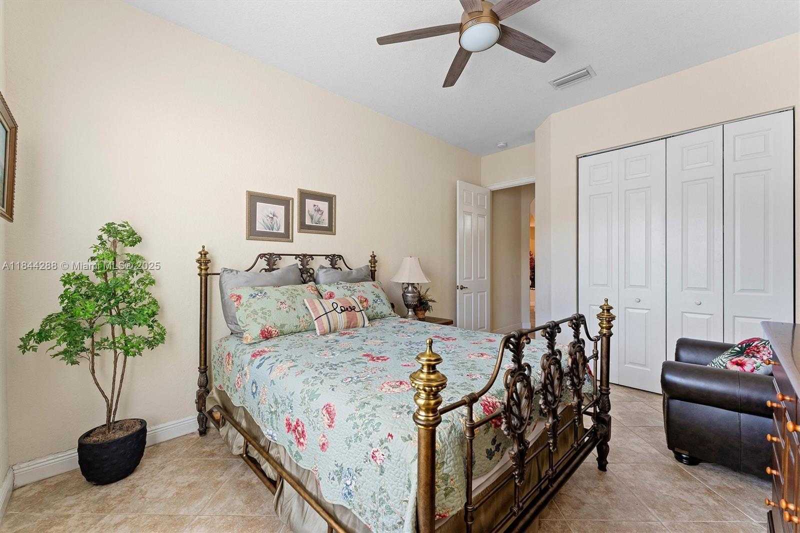 Small Image of 11425 NORTH WEST 75TH MNR, Parkland Number 17