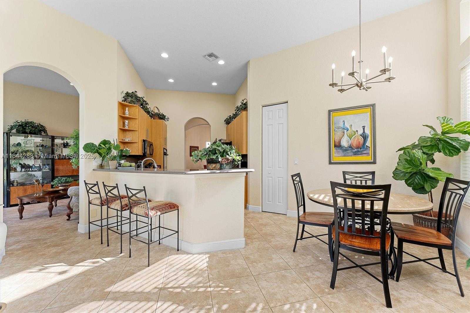 Small Image of 11425 NORTH WEST 75TH MNR, Parkland Number 7