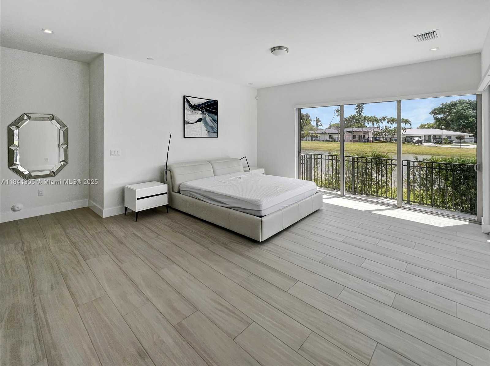 Small Image of 16582 SOUTH BOTANIKO DR S, Weston Number 13