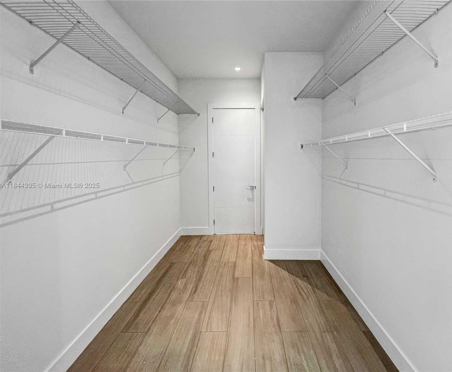 Small Image of 16582 SOUTH BOTANIKO DR S, Weston Number 19
