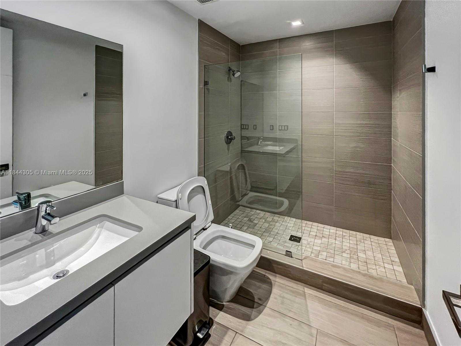 Small Image of 16582 SOUTH BOTANIKO DR S, Weston Number 23