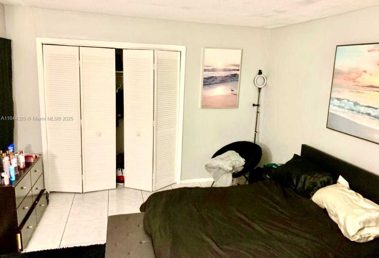 Small Image of 6771 FREEDOM ST, Hollywood Number 12