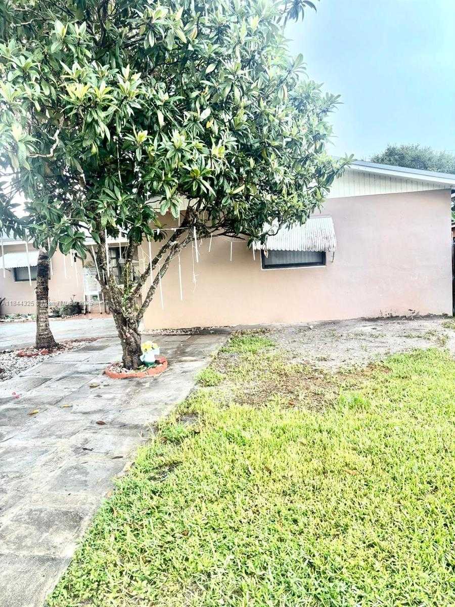 Small Image of 6771 FREEDOM ST, Hollywood Number 25