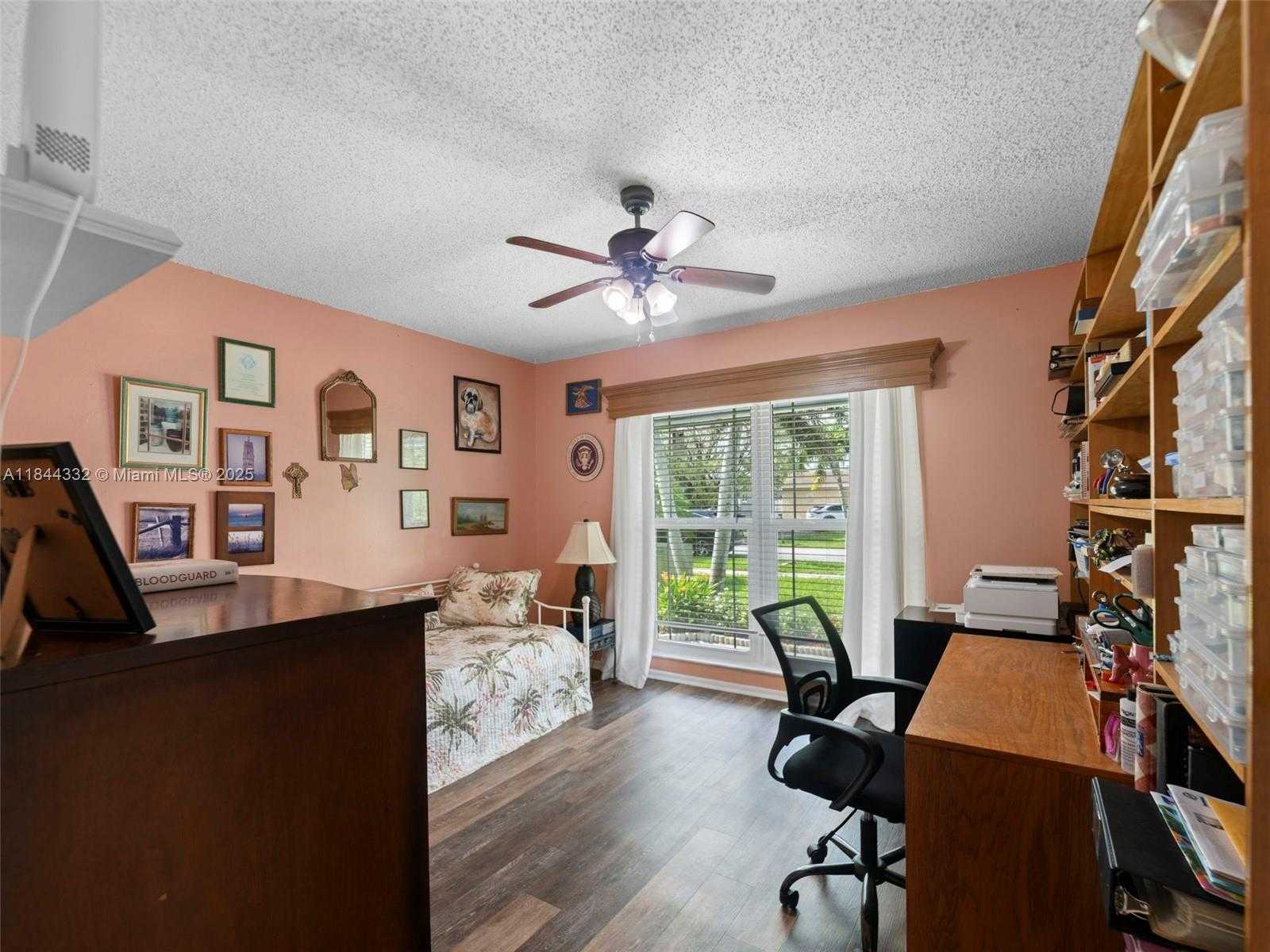 Small Image of 11701 NORTH WEST 33RD ST, Sunrise Number 16