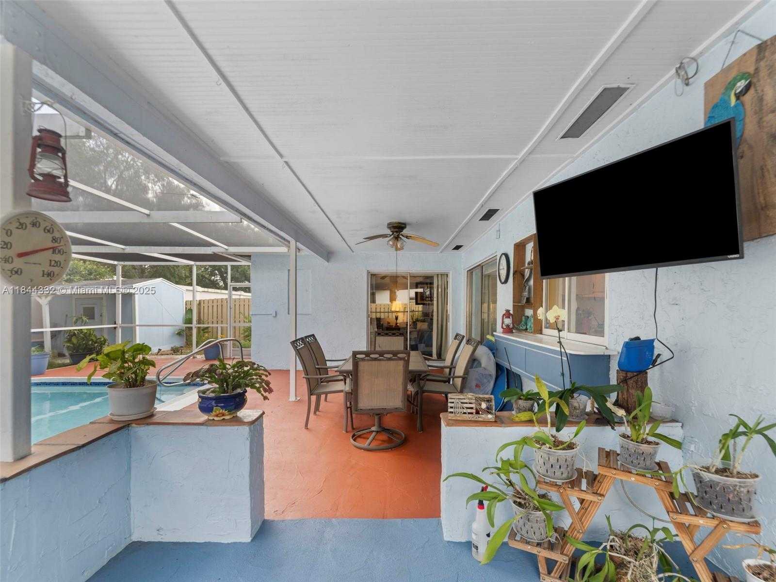 Small Image of 11701 NORTH WEST 33RD ST, Sunrise Number 34