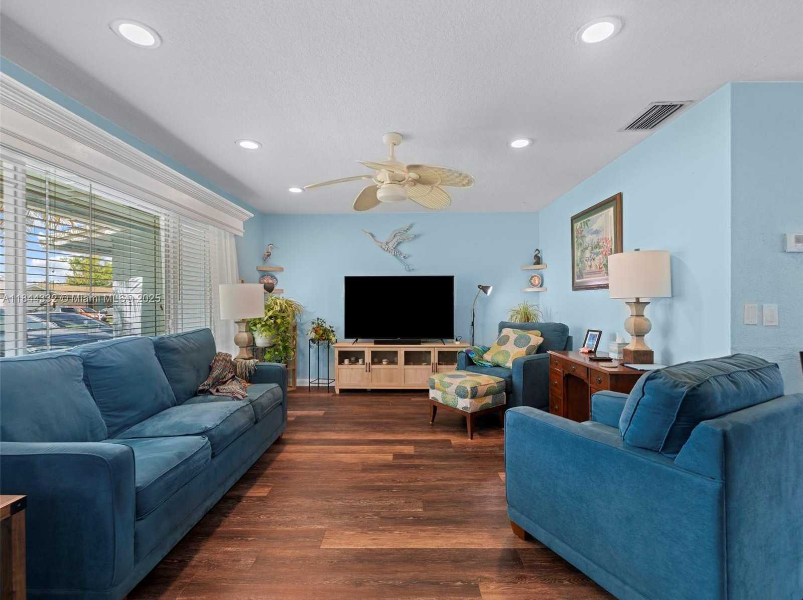 Small Image of 11701 NORTH WEST 33RD ST, Sunrise Number 4