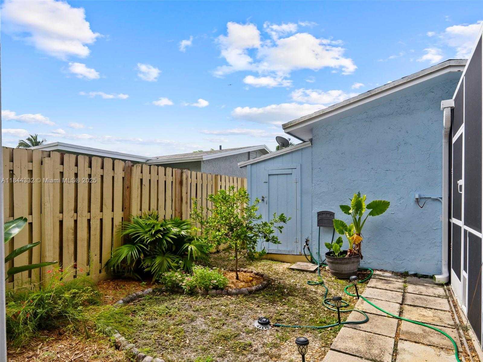Small Image of 11701 NORTH WEST 33RD ST, Sunrise Number 46
