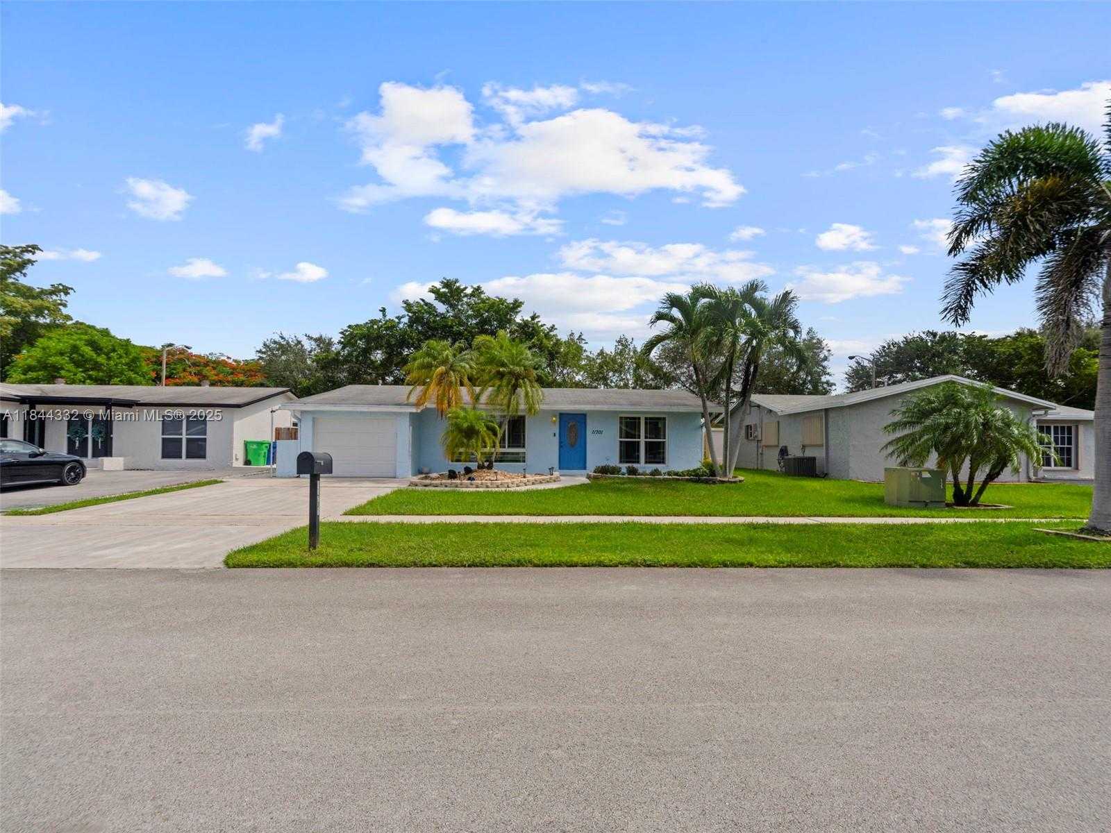 Small Image of 11701 NORTH WEST 33RD ST, Sunrise Number 48