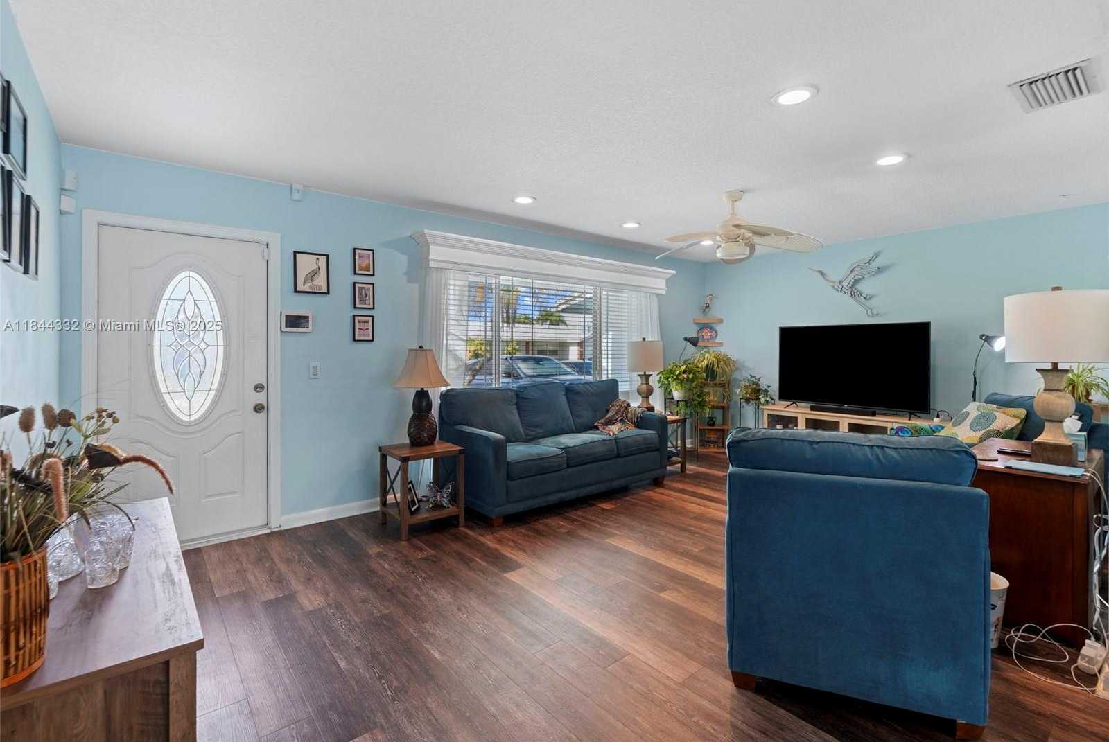 Small Image of 11701 NORTH WEST 33RD ST, Sunrise Number 5