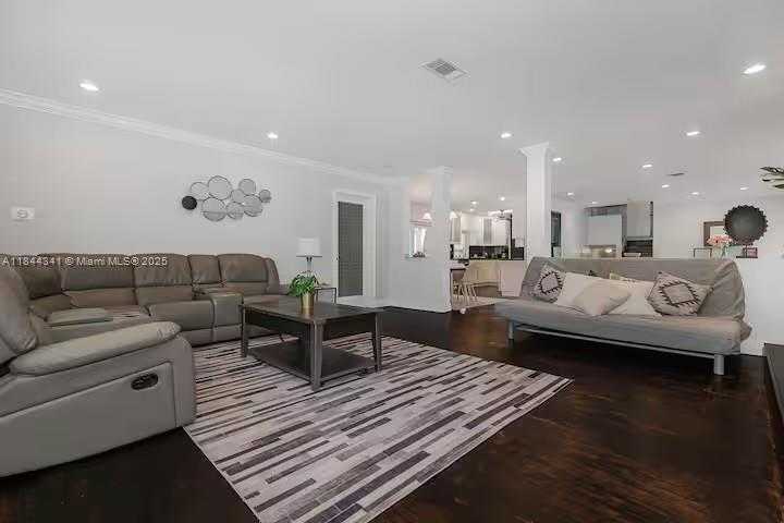 Small Image of 7475 SOUTH WEST 134TH ST, Pinecrest Number 12