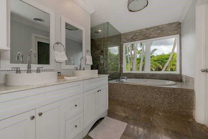 Small Image of 7475 SOUTH WEST 134TH ST, Pinecrest Number 18