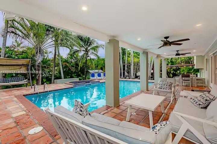 Small Image of 7475 SOUTH WEST 134TH ST, Pinecrest Number 2
