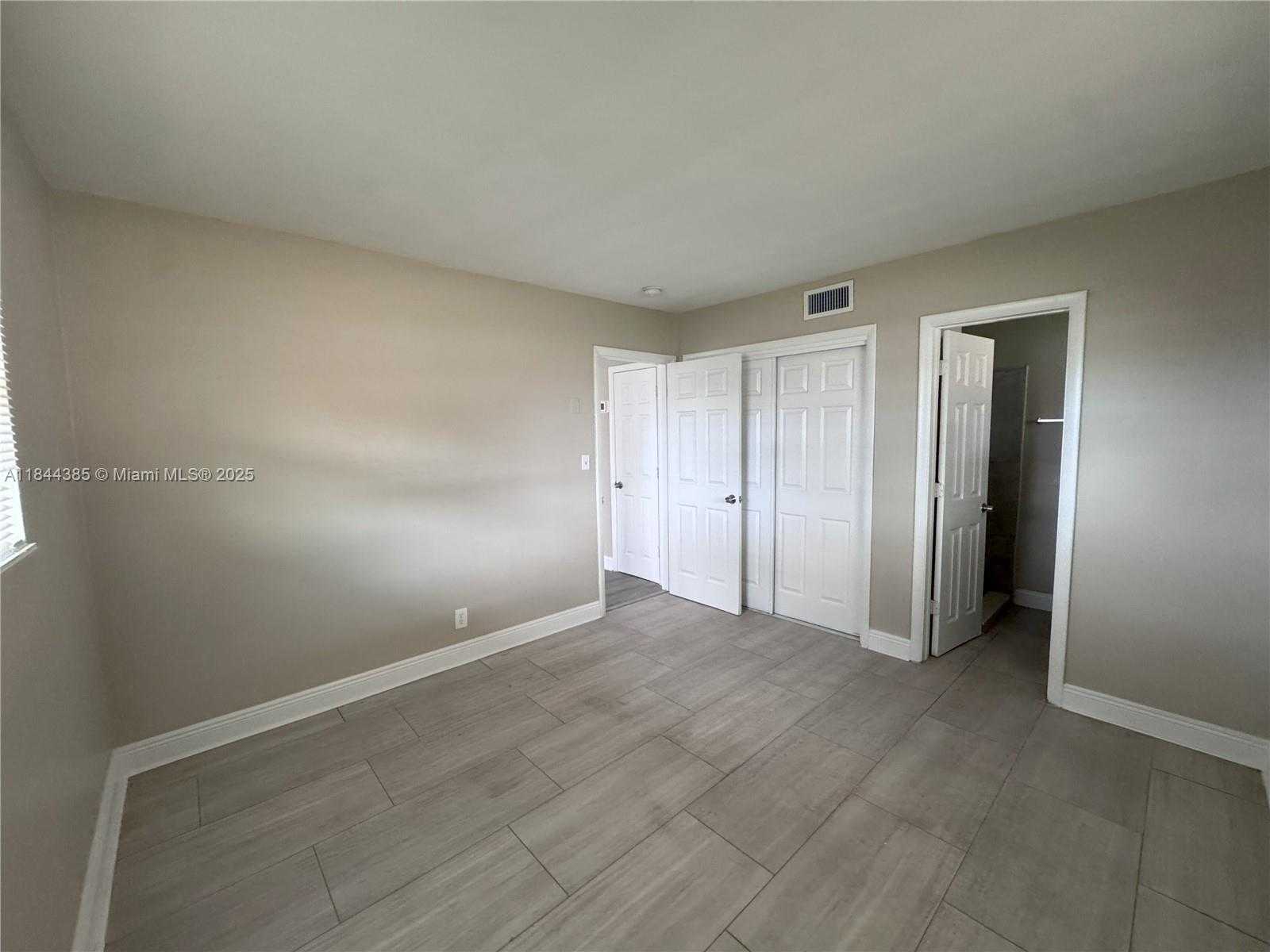 Small Image of 601 NORTH WEST 65TH AVE, Margate Number 10