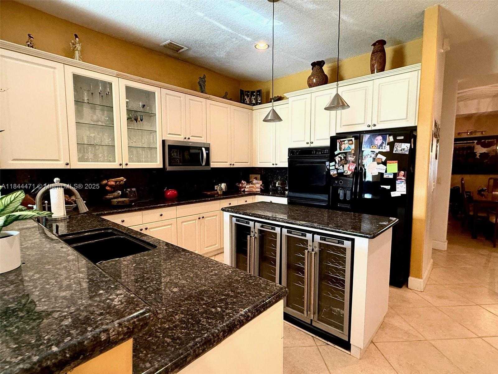 Small Image of 3881 SOUTH WEST 144TH TER, Miramar Number 22
