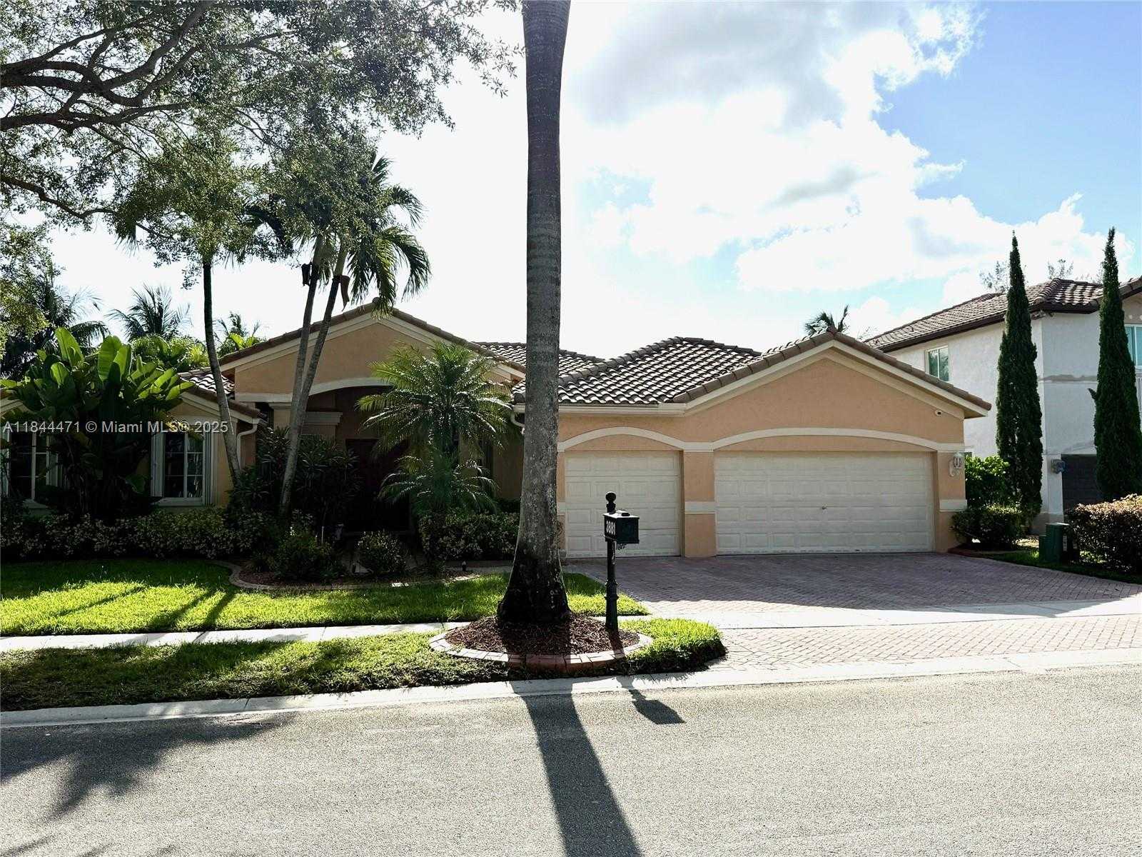 Small Image of 3881 SOUTH WEST 144TH TER, Miramar Number 3