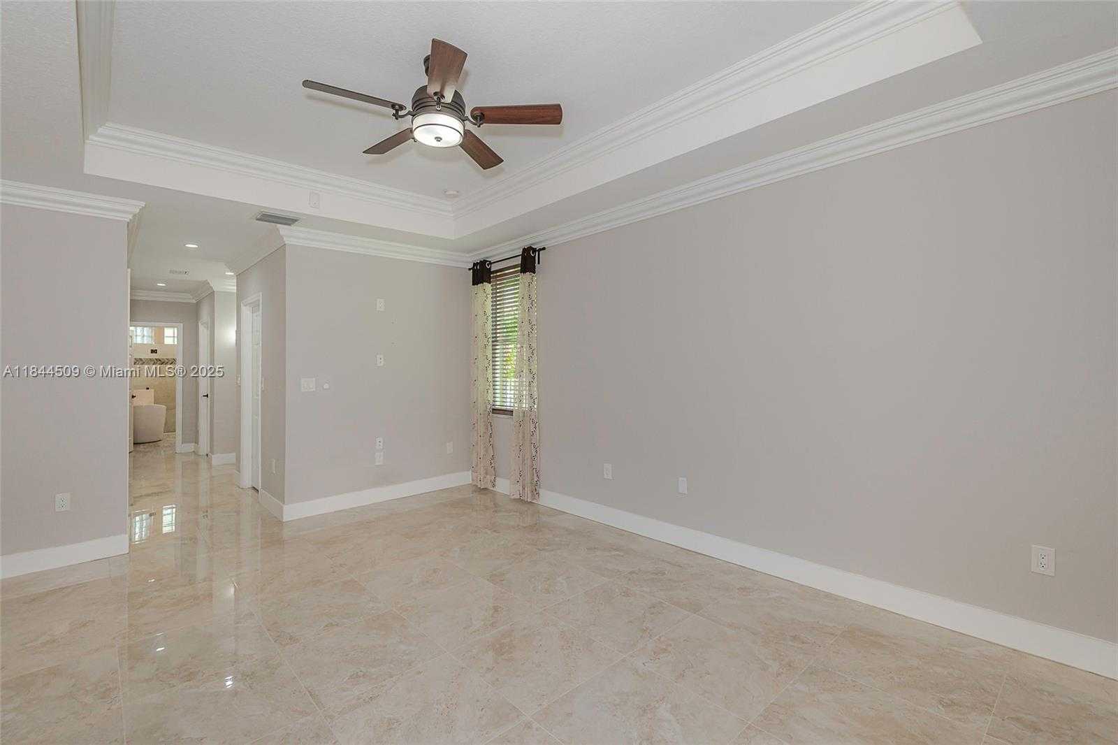 Small Image of 2021 SOUTH WEST 176TH AVE, Miramar Number 20