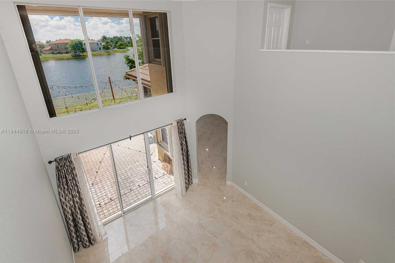 Small Image of 2021 SOUTH WEST 176TH AVE, Miramar Number 24