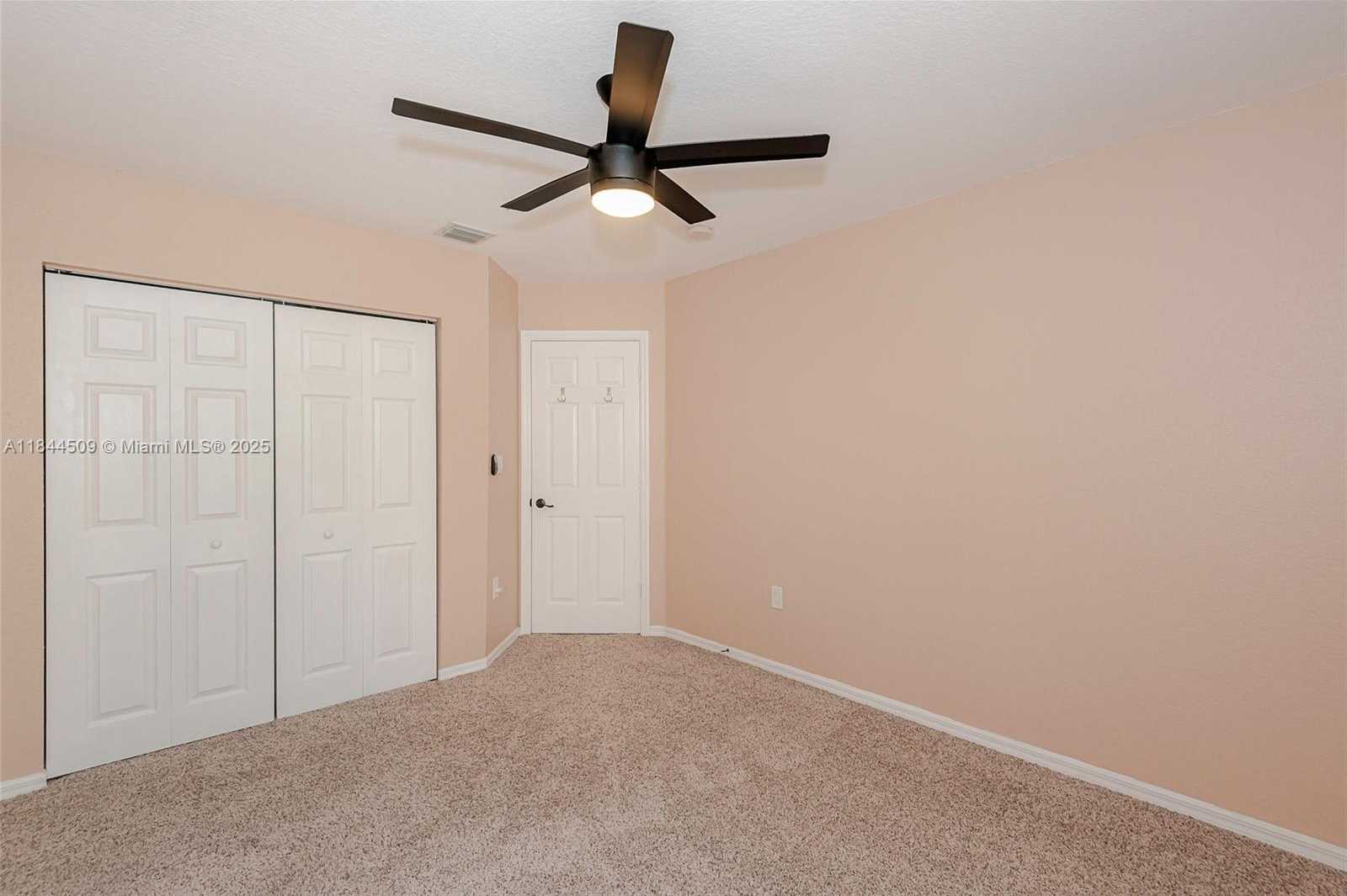 Small Image of 2021 SOUTH WEST 176TH AVE, Miramar Number 35