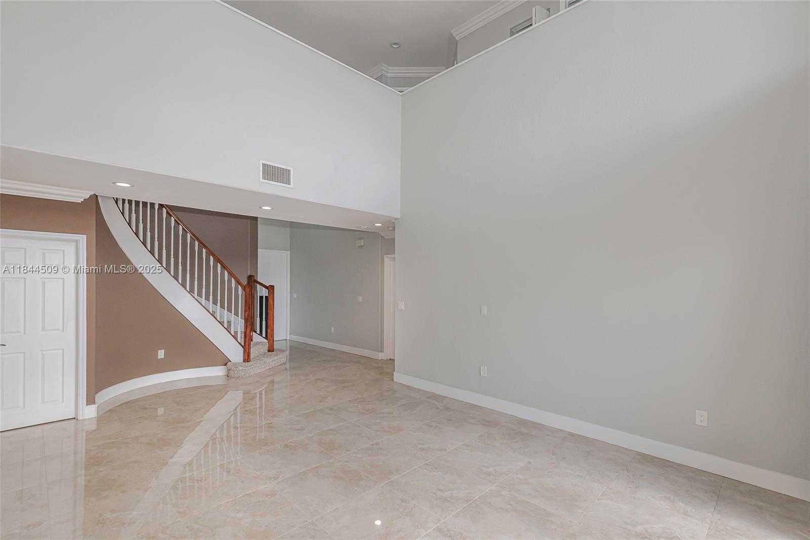 Small Image of 2021 SOUTH WEST 176TH AVE, Miramar Number 5