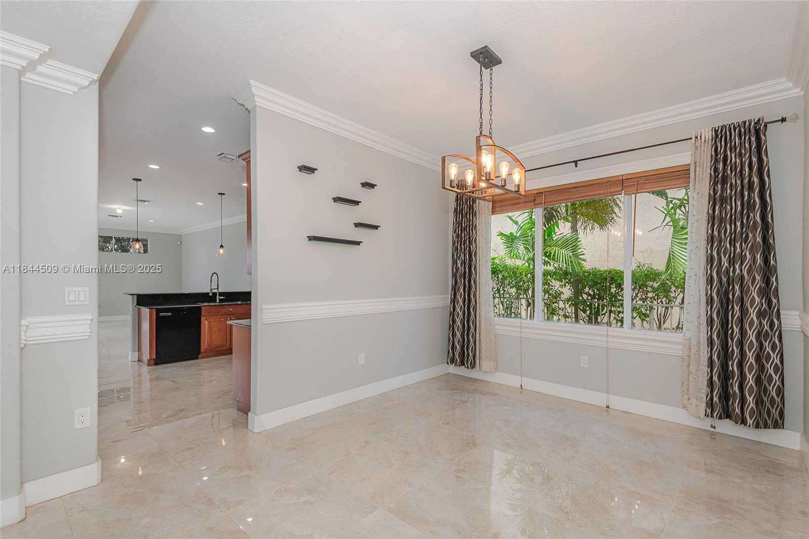 Small Image of 2021 SOUTH WEST 176TH AVE, Miramar Number 6