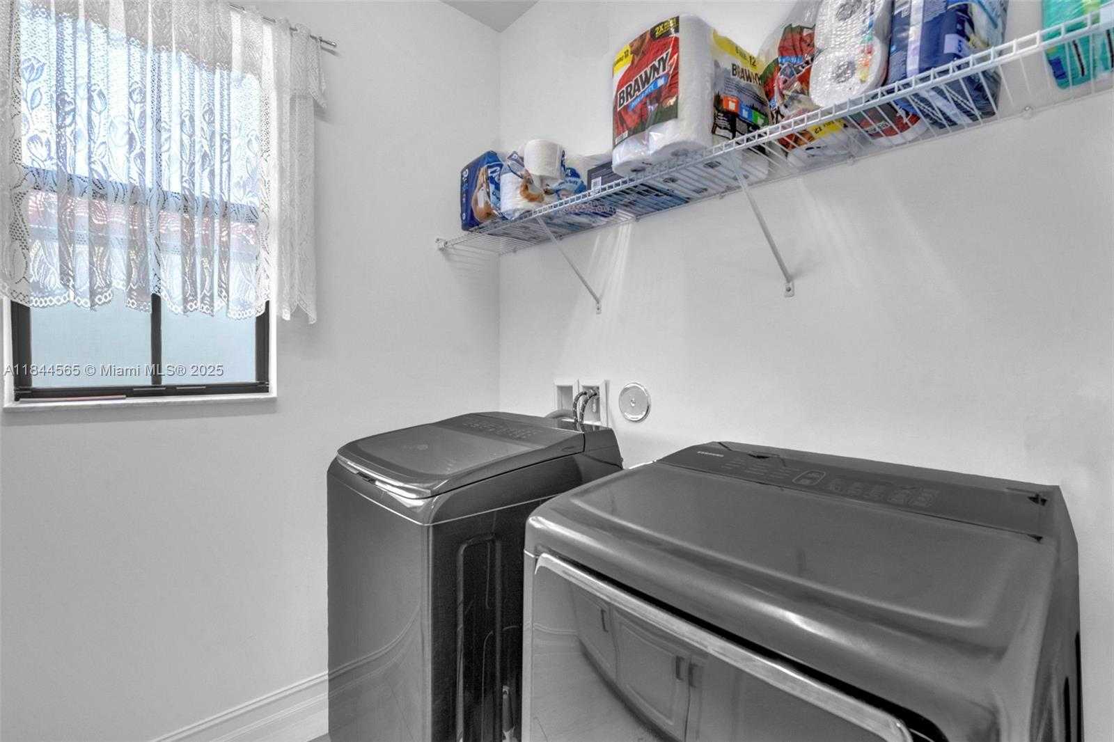 Small Image of 11824 SOUTH WEST 13TH CT, Pembroke Pines Number 30