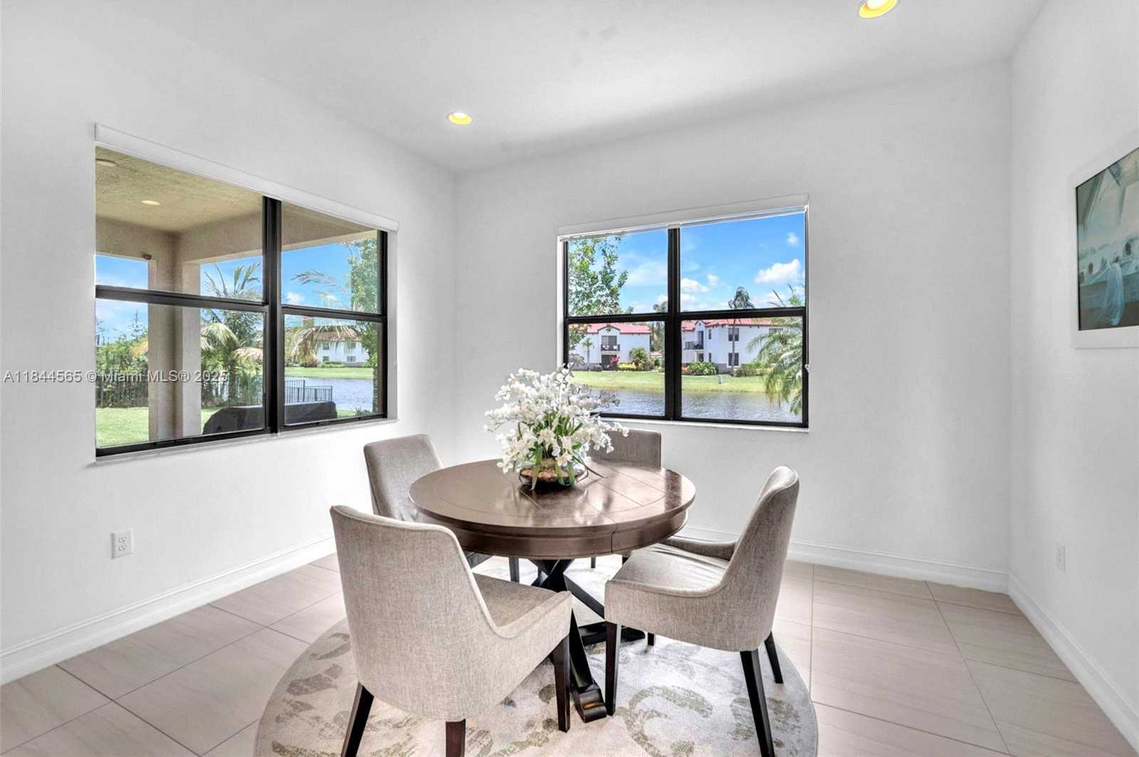 Small Image of 11824 SOUTH WEST 13TH CT, Pembroke Pines Number 9