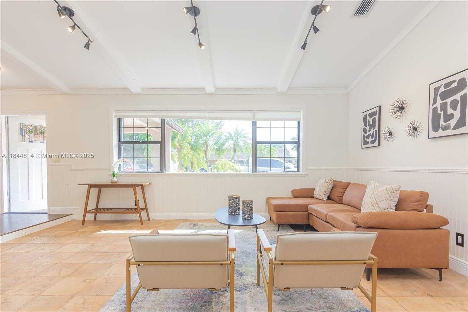 Small Image of 11945 SOUTH WEST 54TH ST, Cooper City Number 9