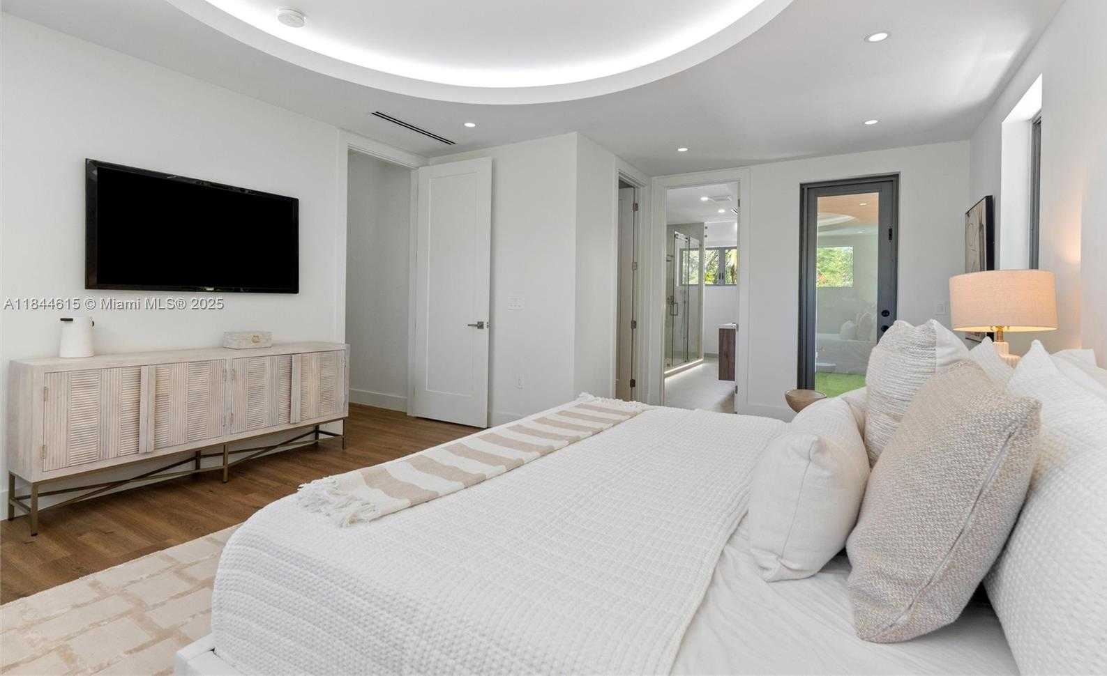 Small Image of 807 SOUTH WEST 12TH AVE, Fort Lauderdale Number 15