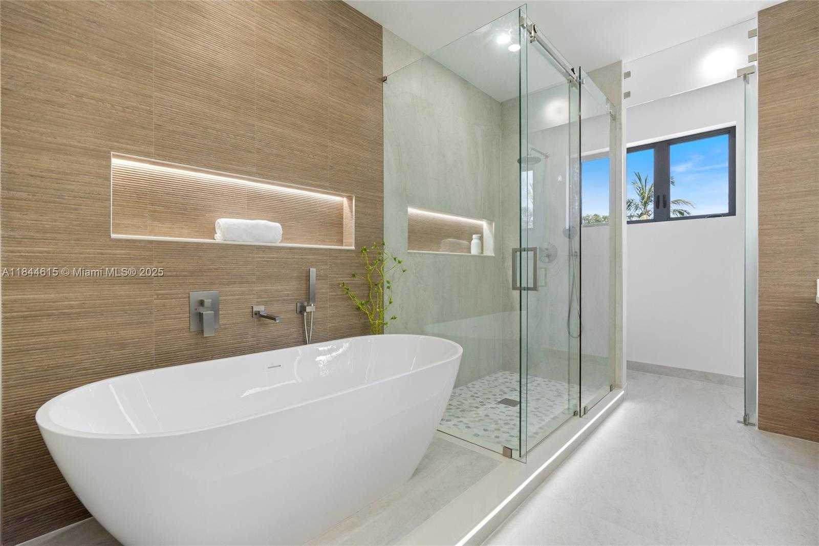 Small Image of 807 SOUTH WEST 12TH AVE, Fort Lauderdale Number 17