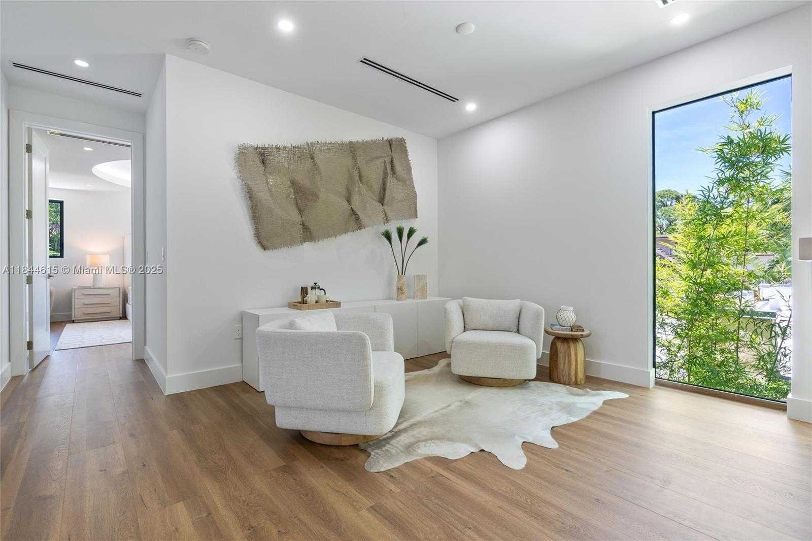 Small Image of 807 SOUTH WEST 12TH AVE, Fort Lauderdale Number 18