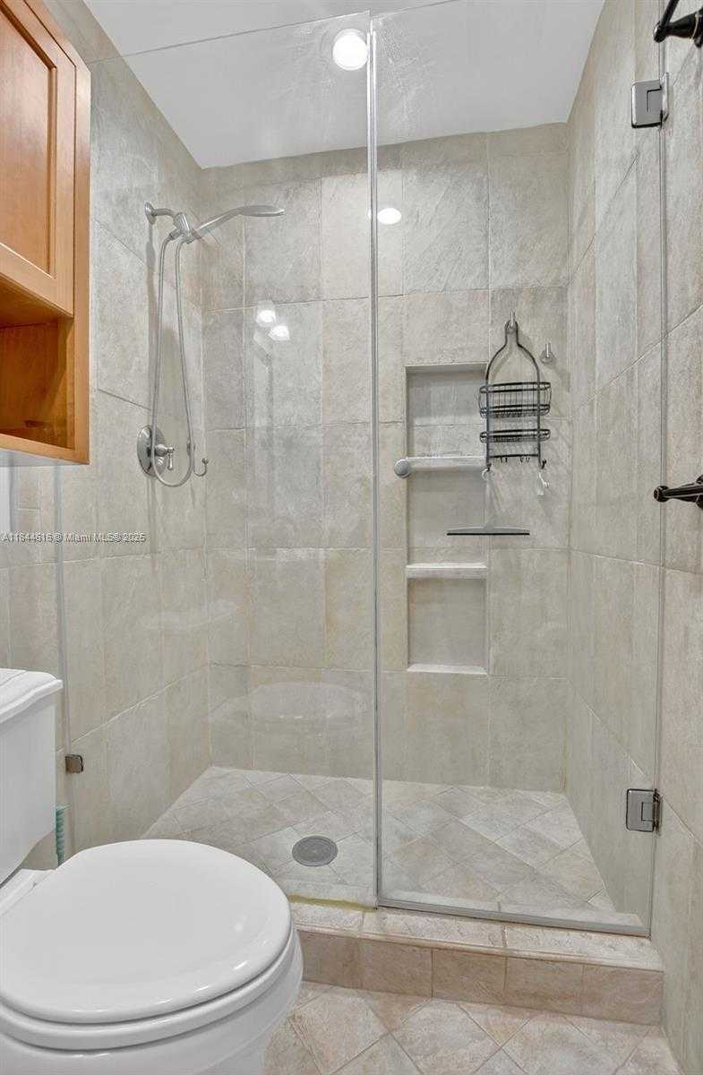 Small Image of 999 NORTH WEST 16TH TER, Boca Raton Number 21