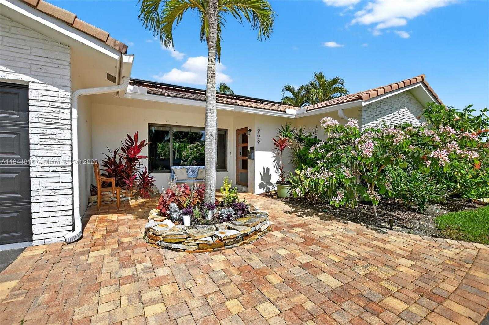 Small Image of 999 NORTH WEST 16TH TER, Boca Raton Number 3