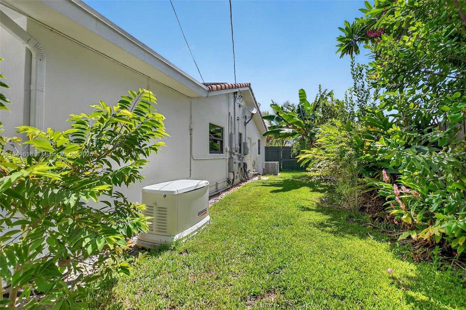 Small Image of 999 NORTH WEST 16TH TER, Boca Raton Number 44